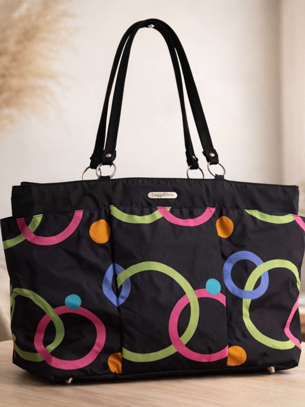 Baggallini Colorful Circle Print Large Tote Travel Bag Black Nylon